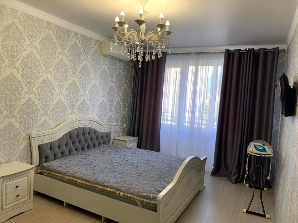 Апартаменты Сдаётся 1-комнатная квартира в г. Гагра Гагра-35