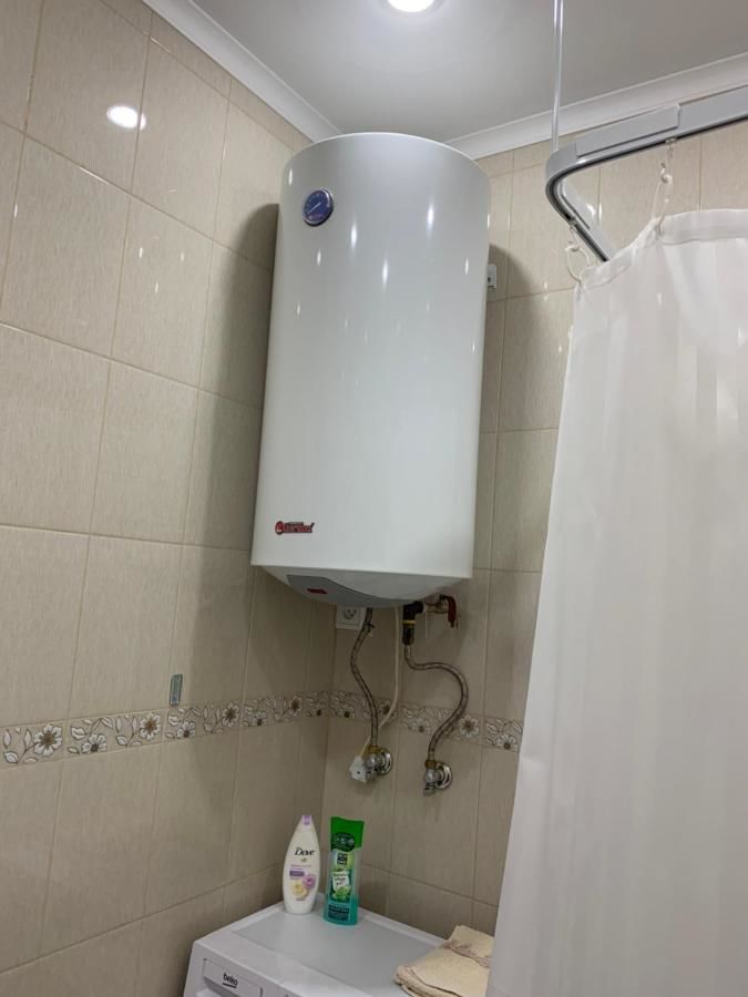 Апартаменты Сдаётся 1-комнатная квартира в г. Гагра Гагра-10